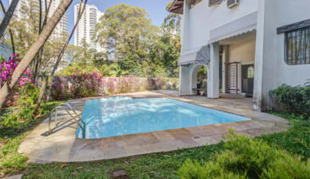 Casa à venda com 3 suítes em Jardim Marajoara, São Paulo, SP