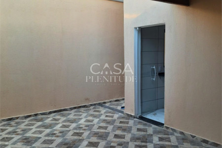 Sobrado à venda com 2 quartos, sendo 1 suíte, em Jardim dos Pássaros, Sorocaba, SP