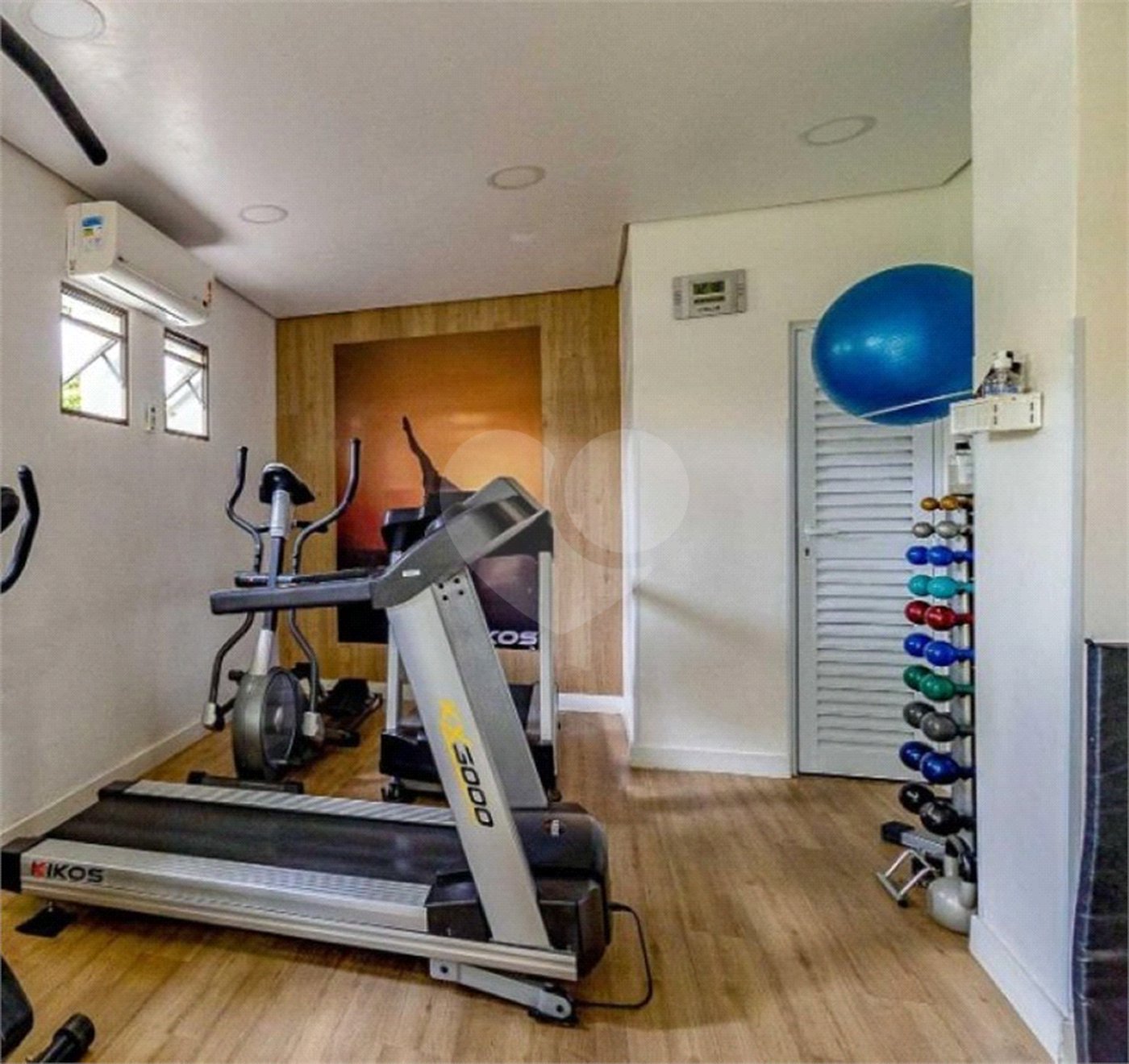 Apartamento à venda com 4 quartos, sendo 2 suítes, em Vila Olímpia, São Paulo, SP
