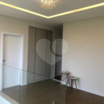 Casa à venda com 3 quartos, sendo 1 suíte,  no condomínio Alphaville 1, São José dos Campos - SP