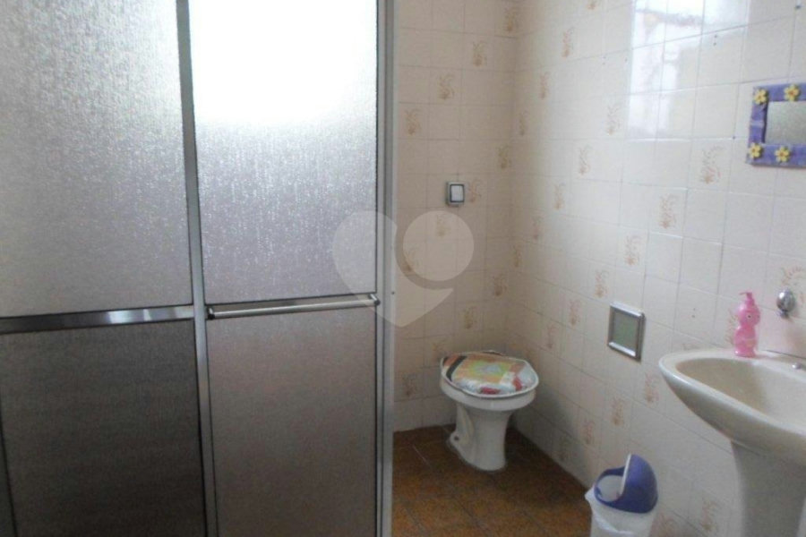 Casa à venda com 4 quartos, sendo 1 suíte,  em Santana, São Paulo, SP