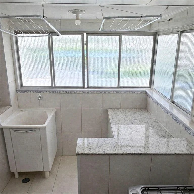 Apartamento à venda com 2 quartos em Pinheiros, São Paulo, SP