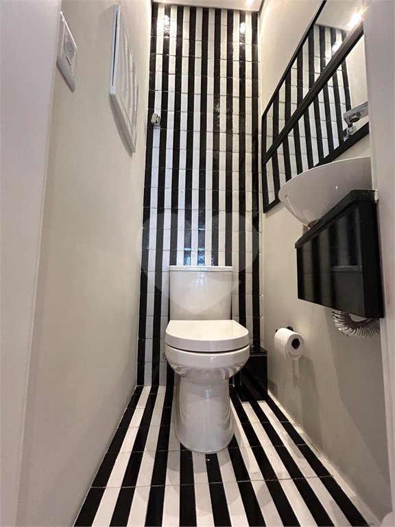 Apartamento à venda com 2 quartos, sendo 1 suíte, em Cerqueira César, São Paulo, SP
