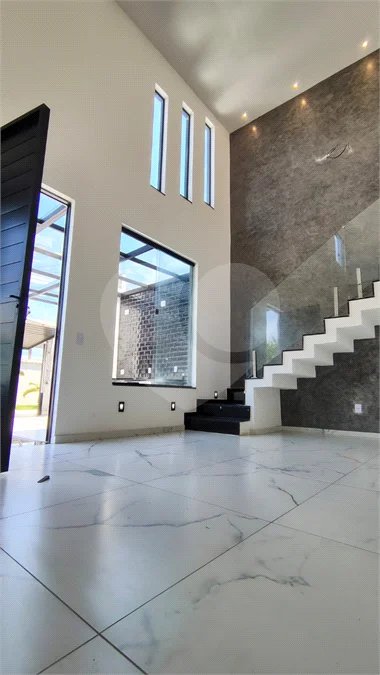 DUPLEX ALTO PADRÃO VARGEM PEQUENA