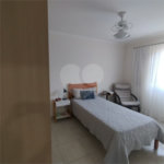 Apartamento em Atibaia com 2 dormitórios (1 suíte), 2 vagas de garagem, elevador, salão de festas, excelente localização