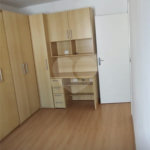 Apartamento de 01 dormitório com terraço e vaga perto do metrô