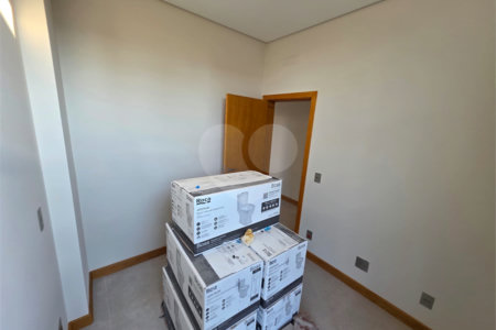 Casa sobrado 3 suítes com piscina Parque Faber IV