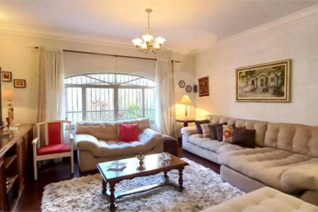 Casa para venda tem 300 metros quadrados com 5 quartos em Parque da Mooca - São Paulo - SP