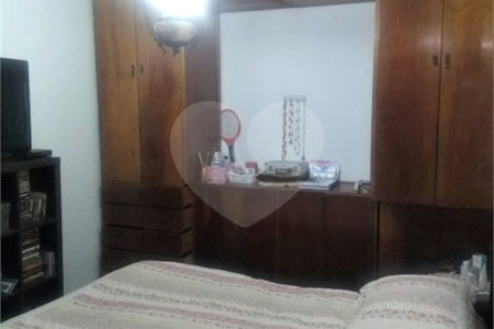 Casa à venda com 3 quartos, sendo 1 suíte, em Parque Continental, São Paulo, SP