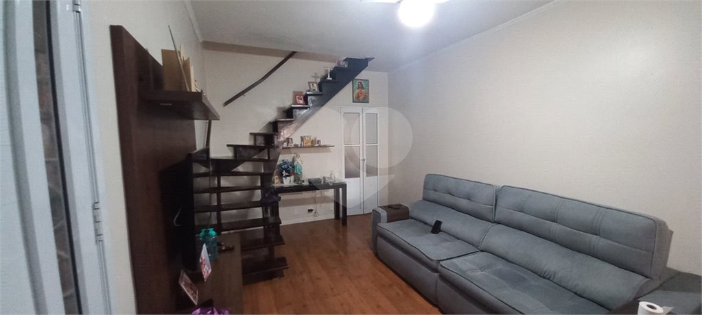 Sobrado à venda com 3 quartos, sendo 1 suíte,  em Tremembé, São Paulo, SP