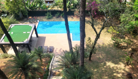 Casa à venda ou para alugar com 4 quartos, sendo 2 suítes,  no condomínio Cantareira, Mairiporã - SP