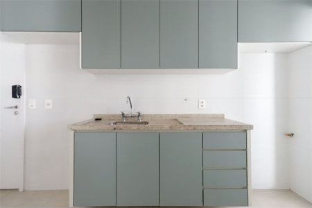 Apartamento à venda com 3 suítes em Vila Anastácio, São Paulo, SP