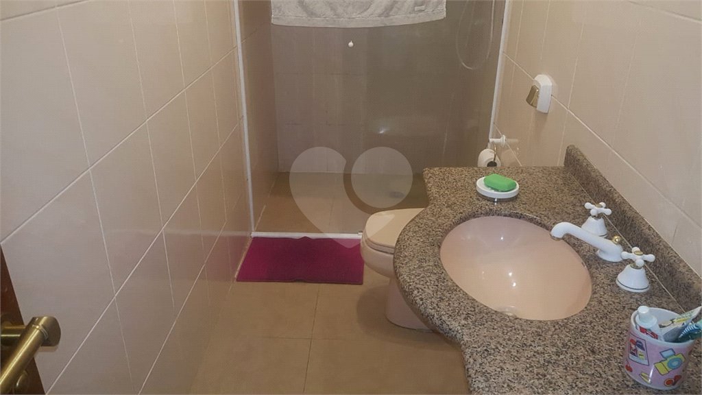 Sobrado à venda com 3 quartos, sendo 1 suíte, em São João Clímaco, São Paulo, SP