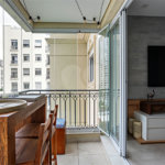 Apartamento à venda com 3 quartos, sendo 1 suíte,  em Jardim das Acácias, São Paulo, SP
