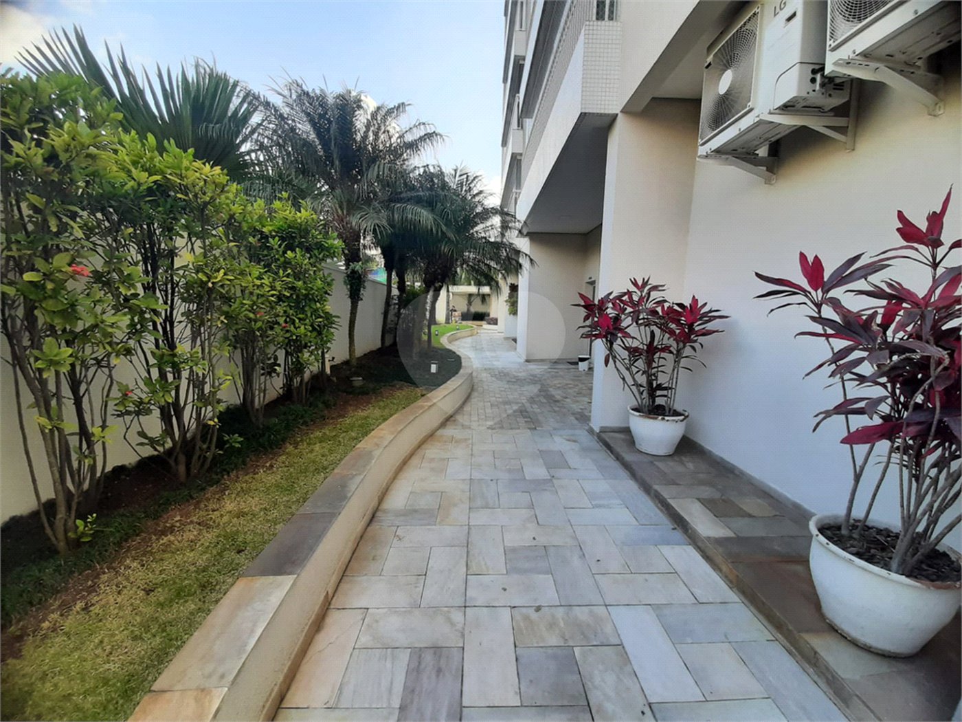 Apartamento à venda com 3 quartos, sendo 1 suíte, em Santana, São Paulo, SP
