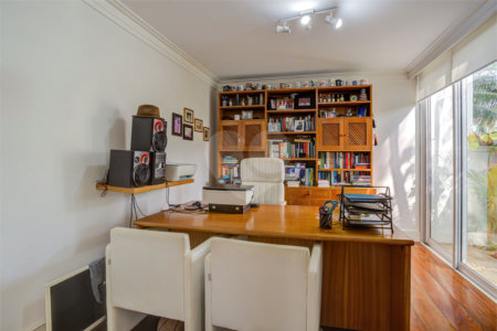 Casa de Vila à venda com 4 suítes em Granja Julieta, São Paulo, SP