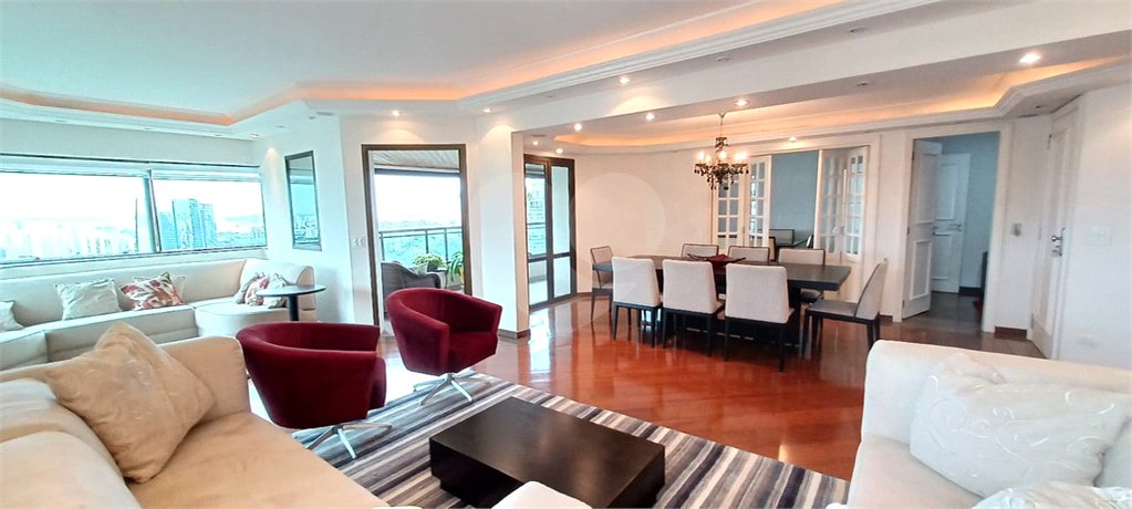 Apartamento à venda com 4 suítes em Jardim Fonte do Morumbi, São Paulo, SP