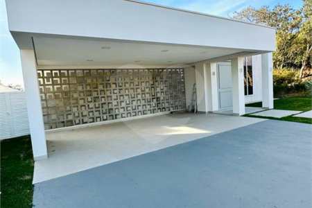 Casa à venda com 3 quartos, sendo 1 suíte, no condomínio Santa Mônica, Itu - SP