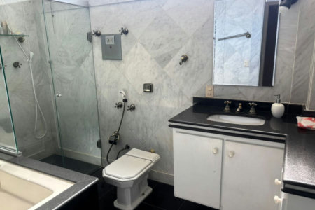 Casa com 3 dormitórios à venda, 330 m² por R$ 2.770.000,00 - Ponta da Praia - Santos/SP