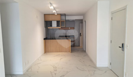 Apartamento à venda com 3 suítes em Sumarezinho, São Paulo, SP