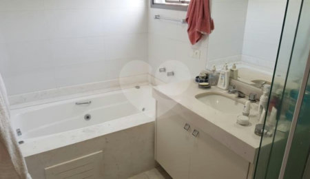 Apartamento à venda com 3 quartos, sendo 1 suíte,  em Santana, São Paulo, SP