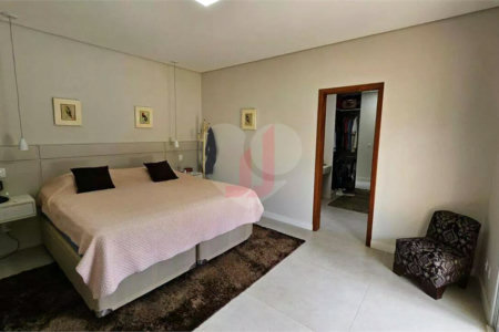 Casa à venda com 3 quartos, sendo 1 suíte, no condomínio Jardim Vale do Lago, Sorocaba - SP