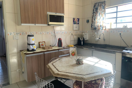 Casa Térrea à venda com 3 quartos, sendo 1 suíte, em Vila Romana, São Paulo, SP