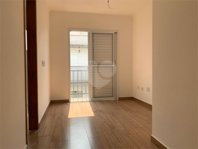 Casa à venda com 2 suítes no condomínio Residencial Napoles, São Paulo - SP