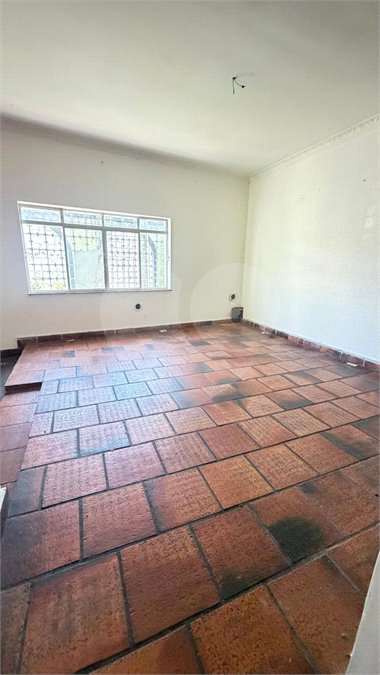 Casa Térrea à venda com 4 quartos, sendo 1 suíte, em Água Fria, São Paulo, SP