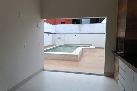 Casa à venda com 3 suítes no condomínio Lagos D Icaraí, Salto - SP