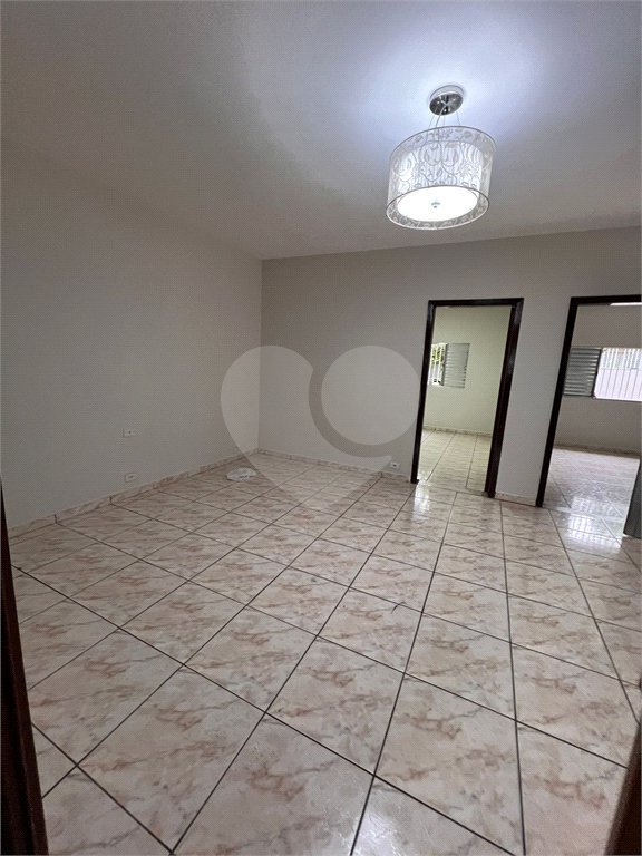 Casa Térrea à venda com 3 quartos em Jaraguá, São Paulo, SP