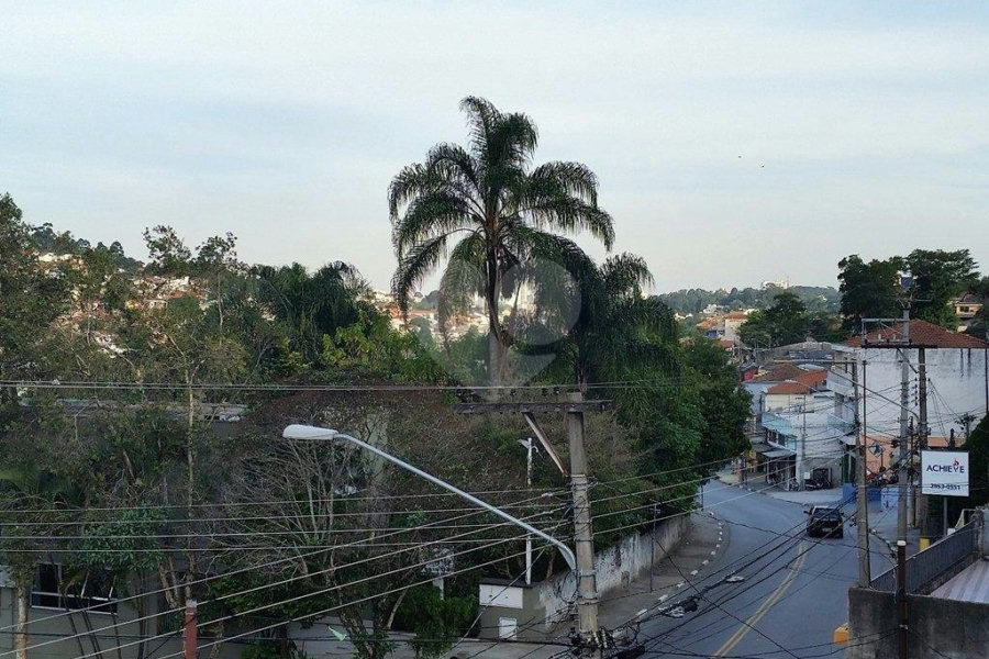 Sobrado à venda com 3 quartos, sendo 1 suíte,  em Tremembé, São Paulo, SP