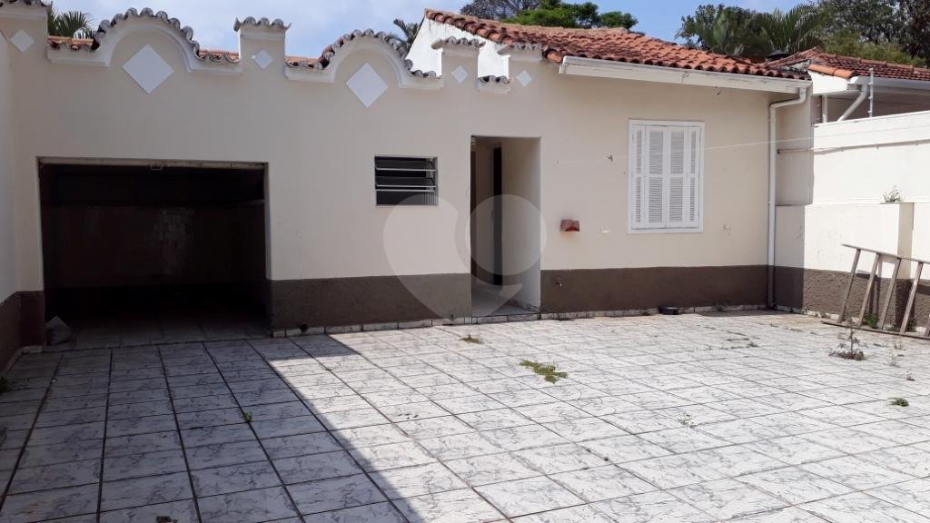 Sobrado à venda com 3 quartos, sendo 1 suíte, em Campo Belo, São Paulo, SP