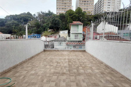 Casa à venda com 3 quartos, sendo 1 suíte, em Vila Ipojuca, São Paulo, SP