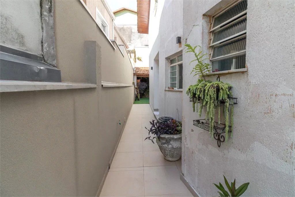 Sobrado à venda com 4 quartos, sendo 2 suítes,  em Butantã, São Paulo, SP