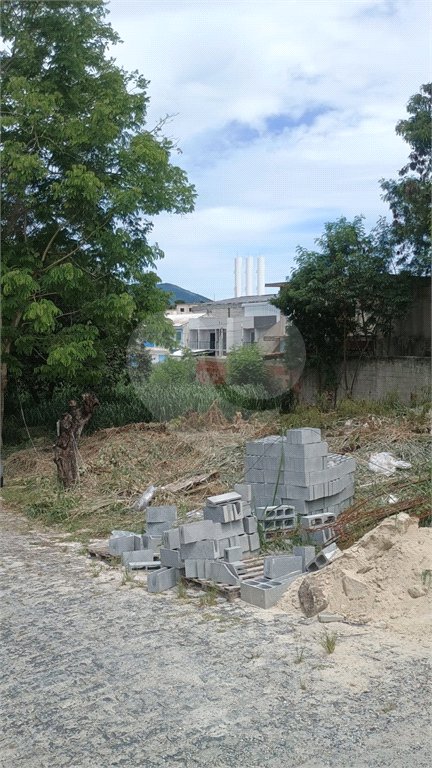 Terreno à venda no condomínio Residencial Camilia - Lotes e Terrenos, Rio de Janeiro - RJ