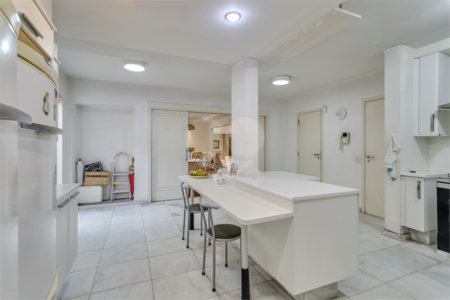 Casa à venda com 4 quartos, sendo 2 suítes, em Chácara Monte Alegre, São Paulo, SP