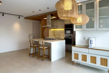 Apartamento à venda com 3 quartos, sendo 1 suíte, em Vila Olímpia, São Paulo, SP