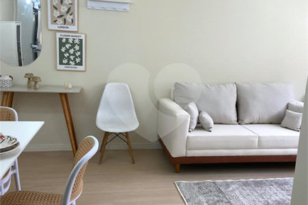 Apartamento à venda com 2 quartos em Jardim Santo André, Santo André, SP