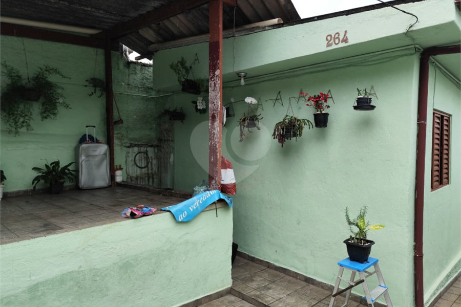 Casa Térrea à venda com 2 quartos em Parque Peruche, São Paulo, SP