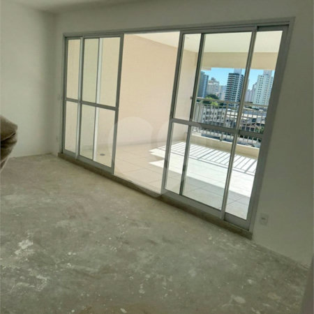 Apartamento à venda com 3 suítes em Brás, São Paulo, SP