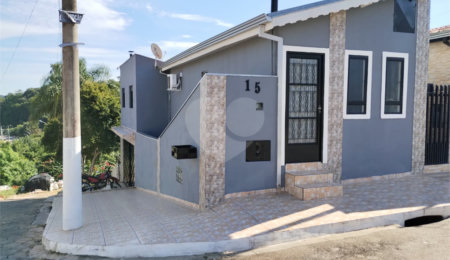 Casa à venda com 2 quartos em Vila Piedade, Itapetininga, SP