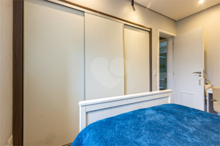 Apartamento à venda com 2 quartos, sendo 1 suíte,  em Jardim das Acácias, São Paulo, SP