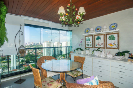 Apartamento à venda com 2 quartos, sendo 1 suíte, em Jardim Caravelas, São Paulo, SP