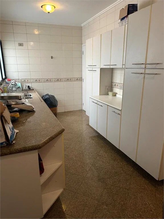 Apartamento para alugar com 4 quartos, sendo 2 suítes, em Real Parque, São Paulo, SP