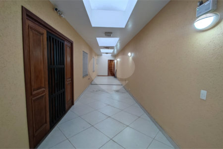 Casa Térrea para alugar com 1 quarto em Alto da Boa Vista, São Paulo, SP