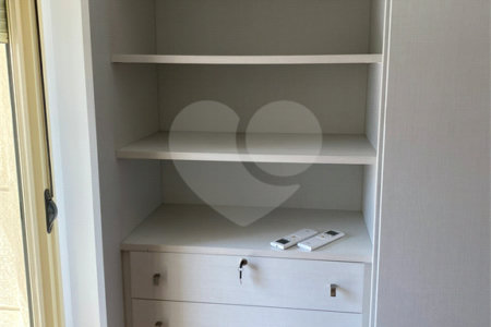 Apartamento à venda com 3 quartos, sendo 1 suíte,  em Santana, São Paulo, SP