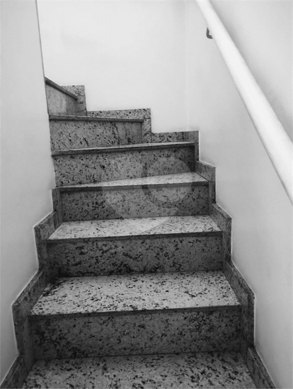 Sobrado à venda com 4 quartos, sendo 1 suíte,  em Butantã, São Paulo, SP