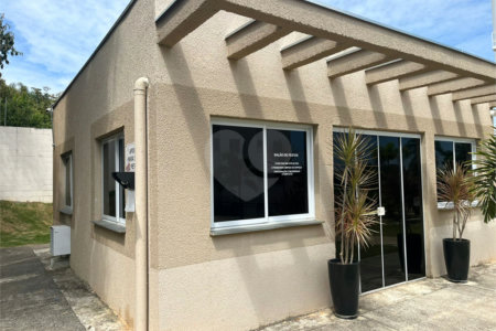 Apartamento à venda com 2 quartos em Residencial Parque Laguna, Salto, SP