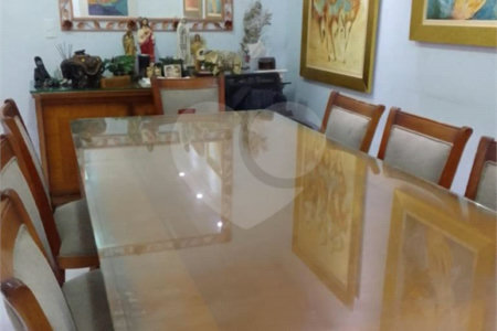 Apartamento à venda com 3 quartos, sendo 1 suíte,  em Vila Andrade, São Paulo, SP